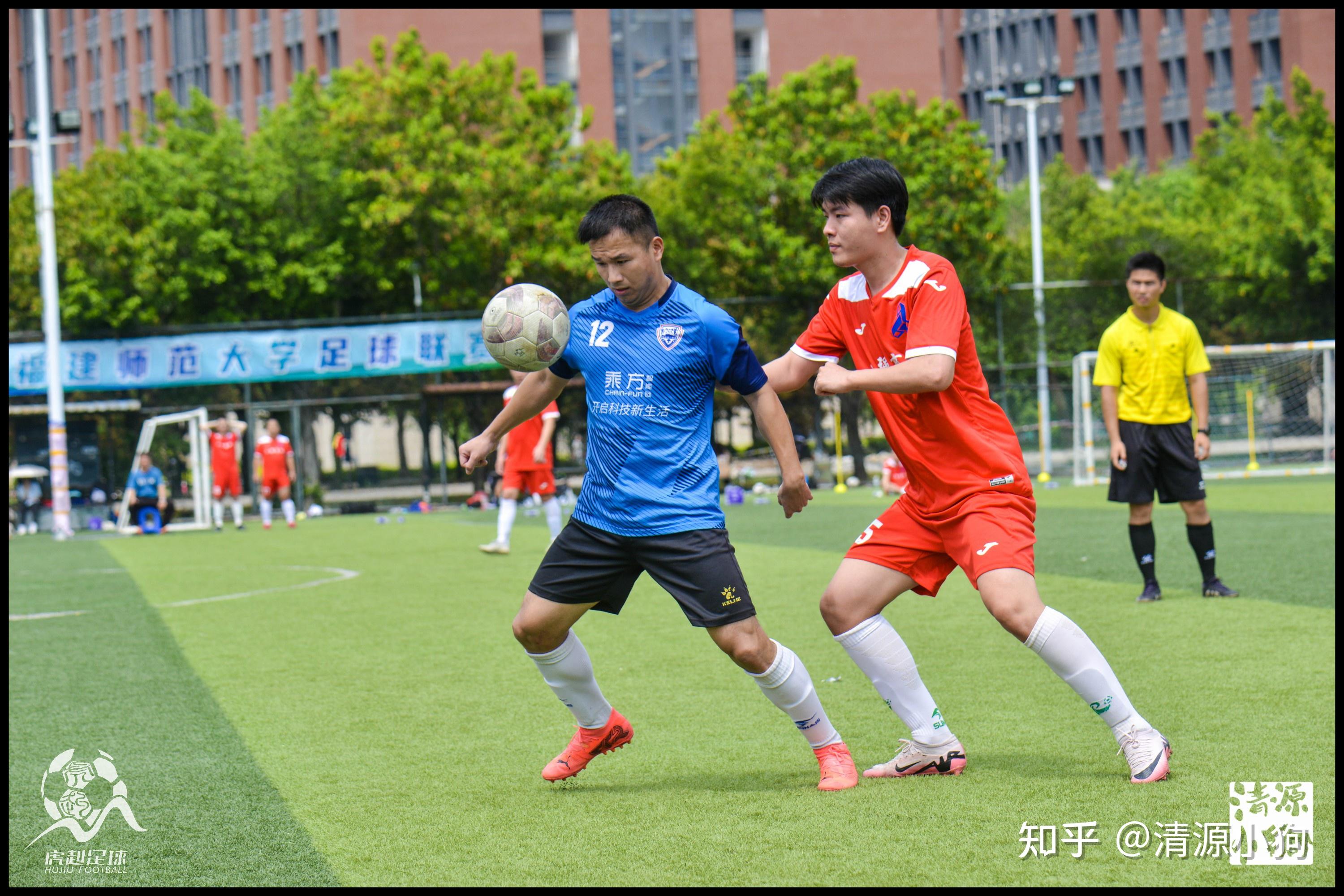 拼搏奋斗，甲级联赛两支顶尖球队对决的简单介绍