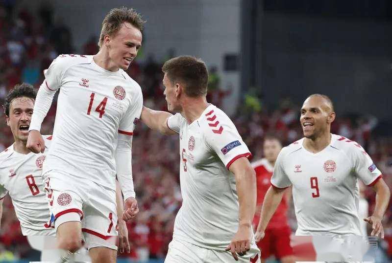 俄罗斯被芬兰逼平，形势趋于严峻