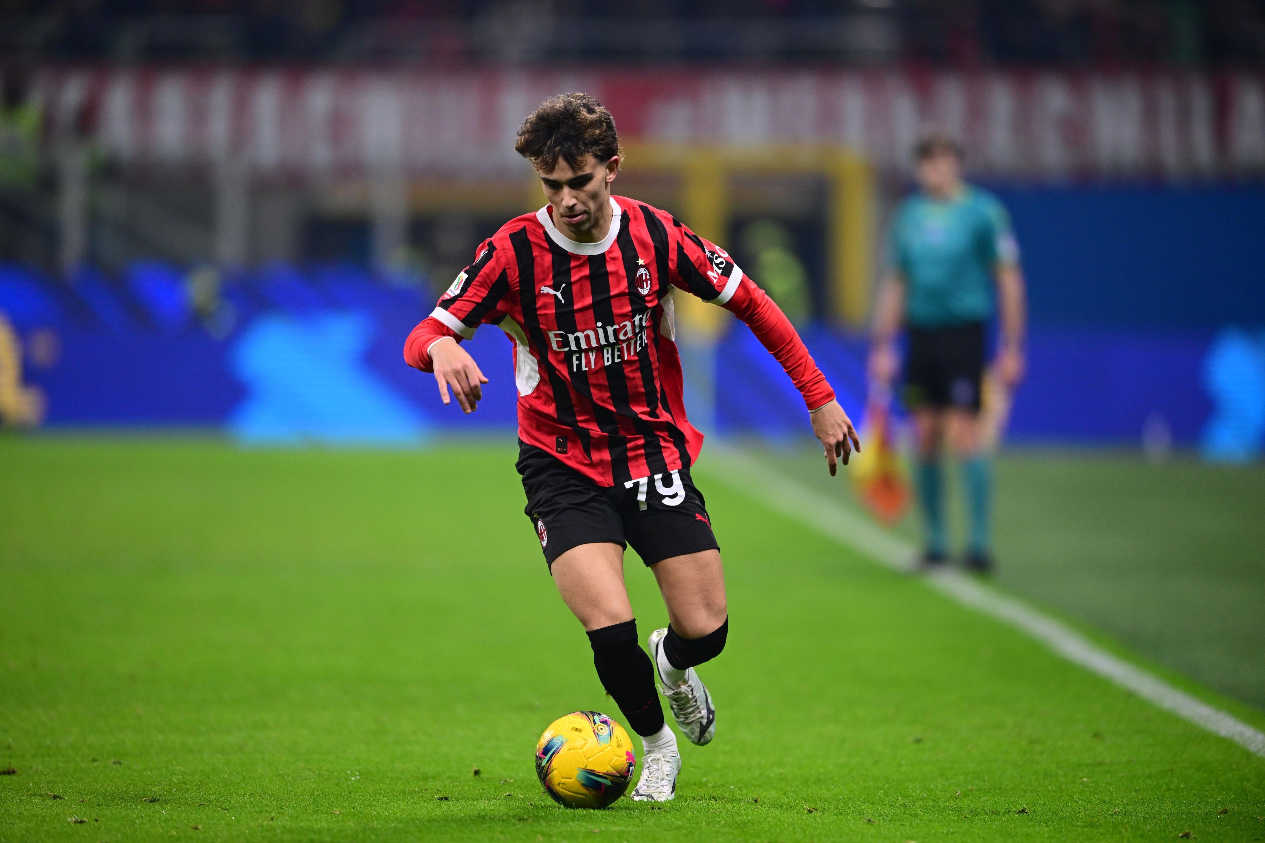 关于AC米兰逆转维罗纳，积分榜上升至第三位的信息