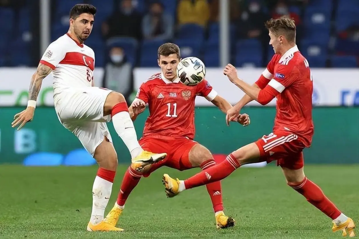 斯洛文尼亚队击败劲敌实现逆袭 斯洛文尼亚队击败劲敌实现逆袭