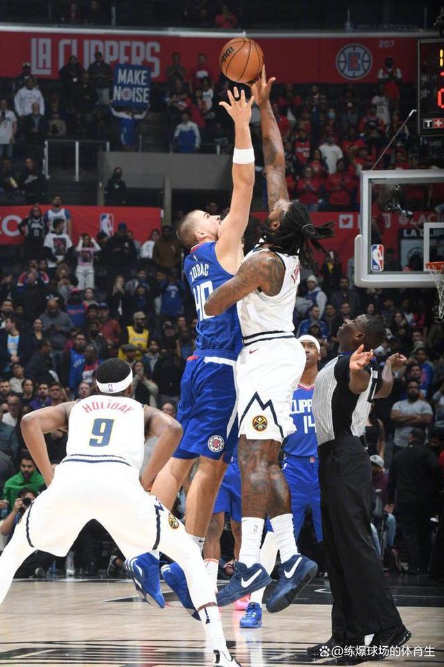 快船逆转太阳,雷吉-杰克逊爆发 快船逆转太阳,雷吉-杰克逊爆发