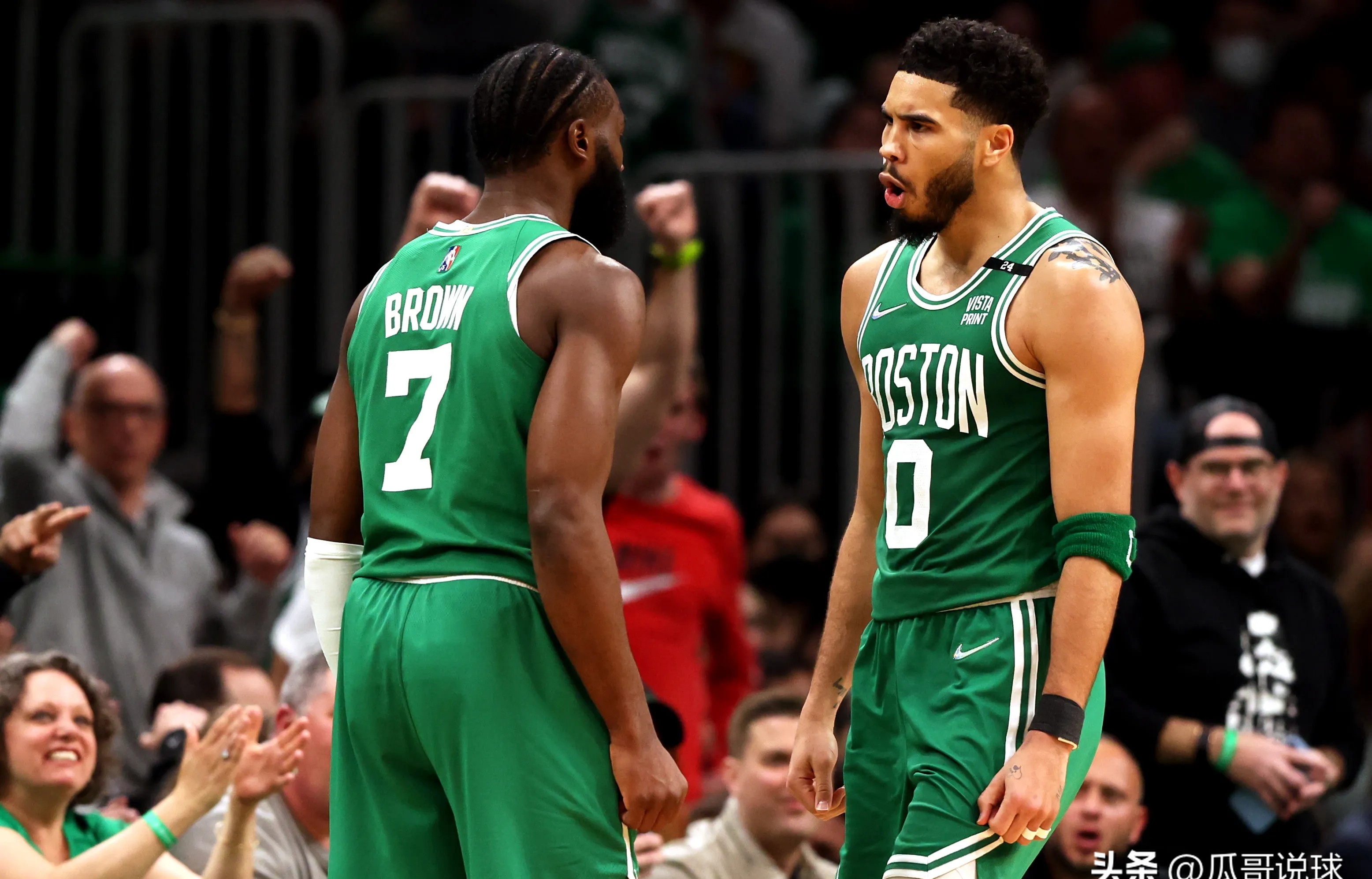 绿军主场逆转篮网,海沃德关键时刻进球的简单介绍 绿军主场逆转篮网,海沃德关键时刻进球的简单介绍