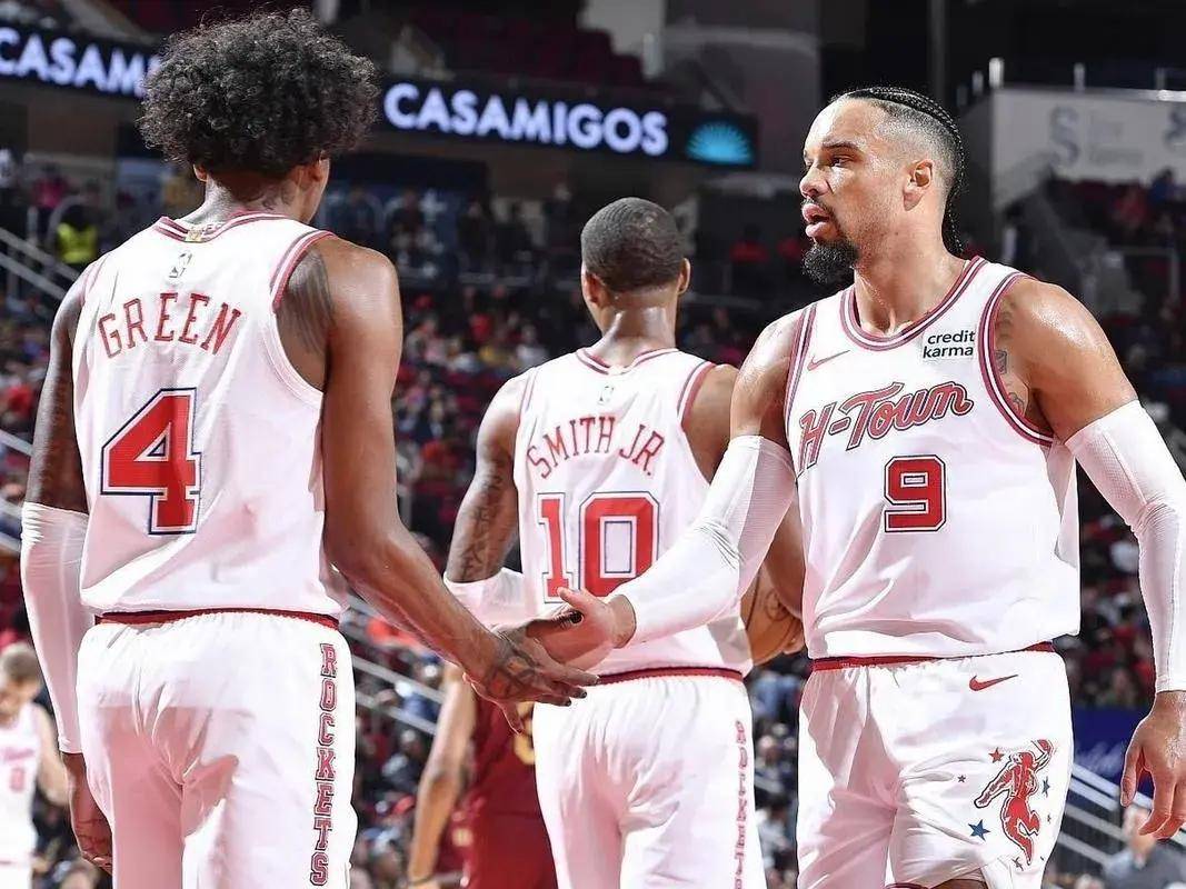 火箭客场胜国王,终结连败 火箭客场胜国王,终结连败